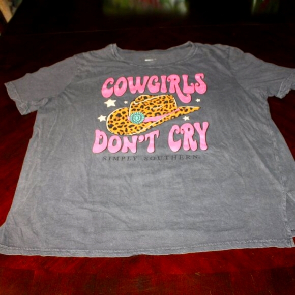 Simply Southern "Cowgirls Don't Cry" Graphic Tee - Western Style - Picture 2 of 5